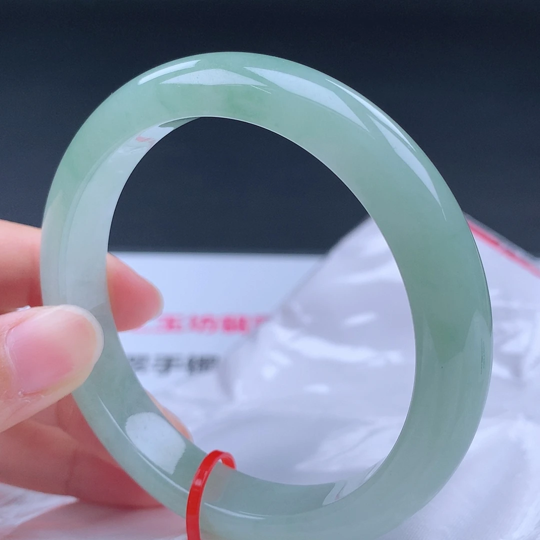 翡翠未镶嵌手镯手镯001602