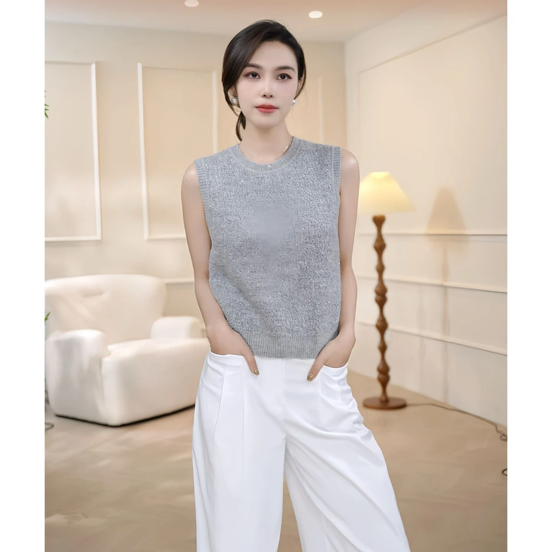 AMASS/阿玛施新款时尚造型镂空亮片圆领无袖套头针织马甲女538087
