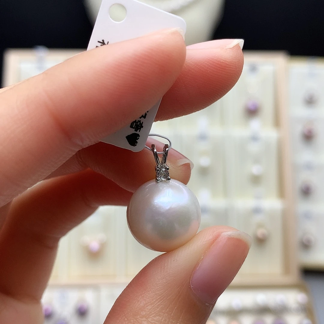 淡水珍珠颈饰合金