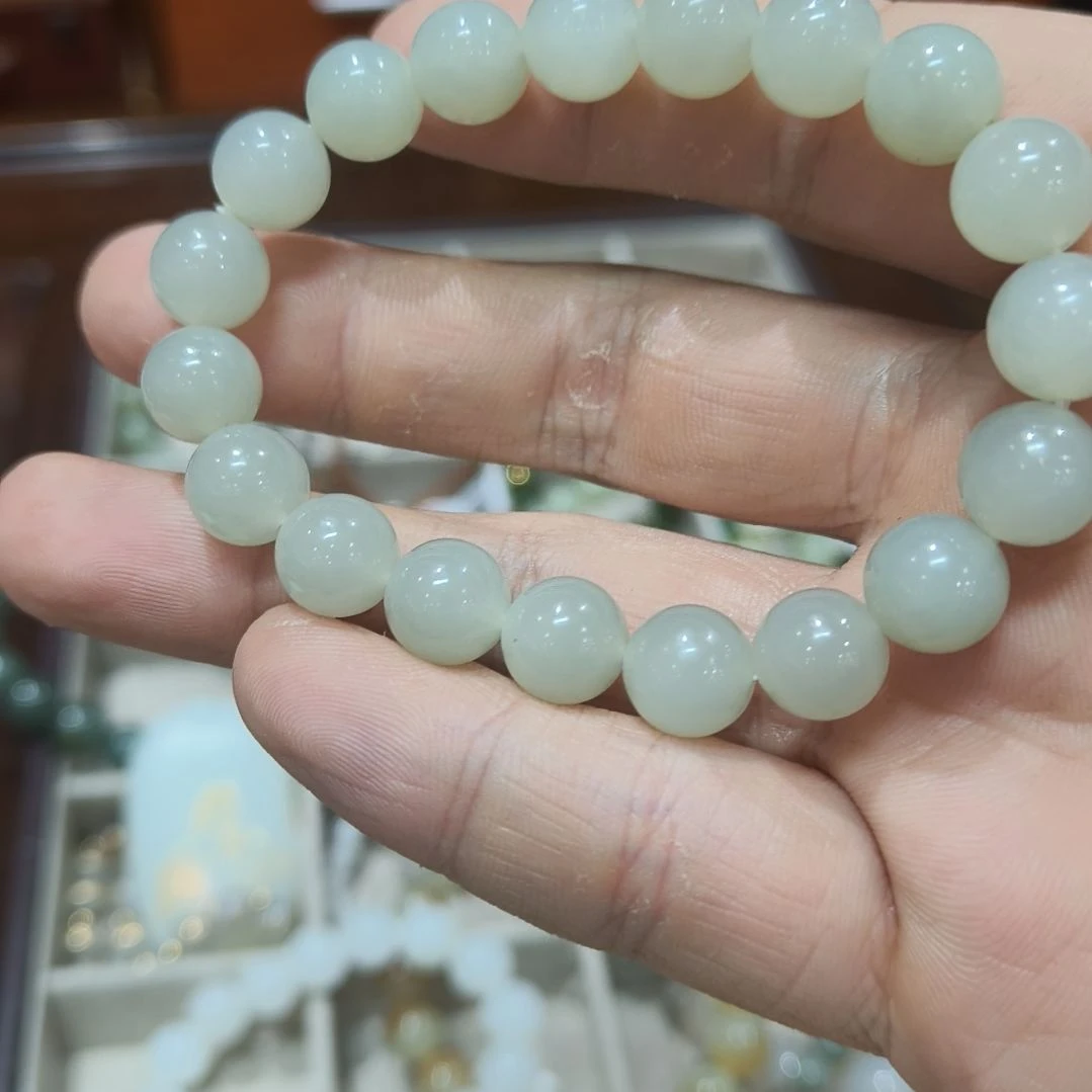 和田玉未镶嵌手链