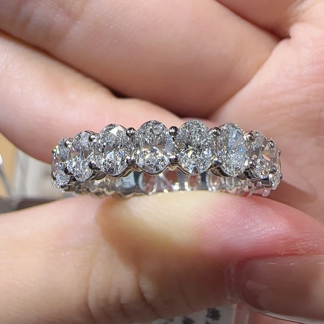 铂Pt950镶嵌实验室培育钻石满钻椭圆排戒4卡