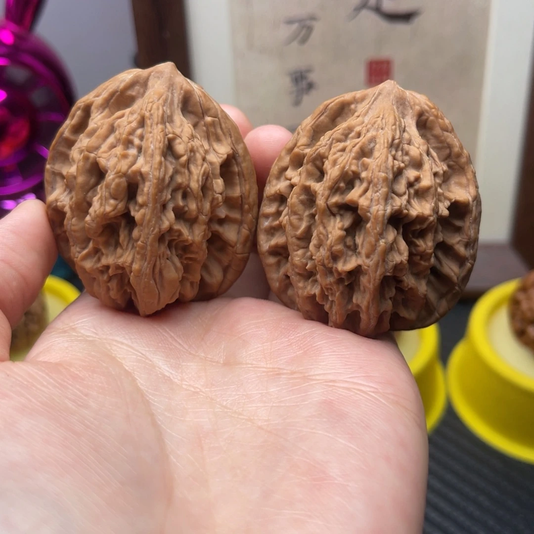 文玩核桃把件42麦虎