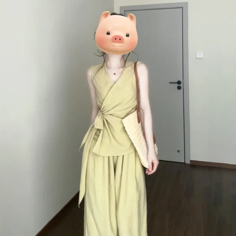 法式轻熟御姐穿搭套装女夏2025年新款高级感不规则超火减龄两件套