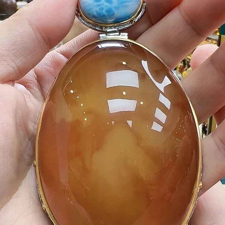 琥珀未镶嵌珠宝奇石