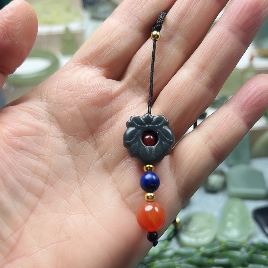 和田玉（墨玉）未镶嵌手链