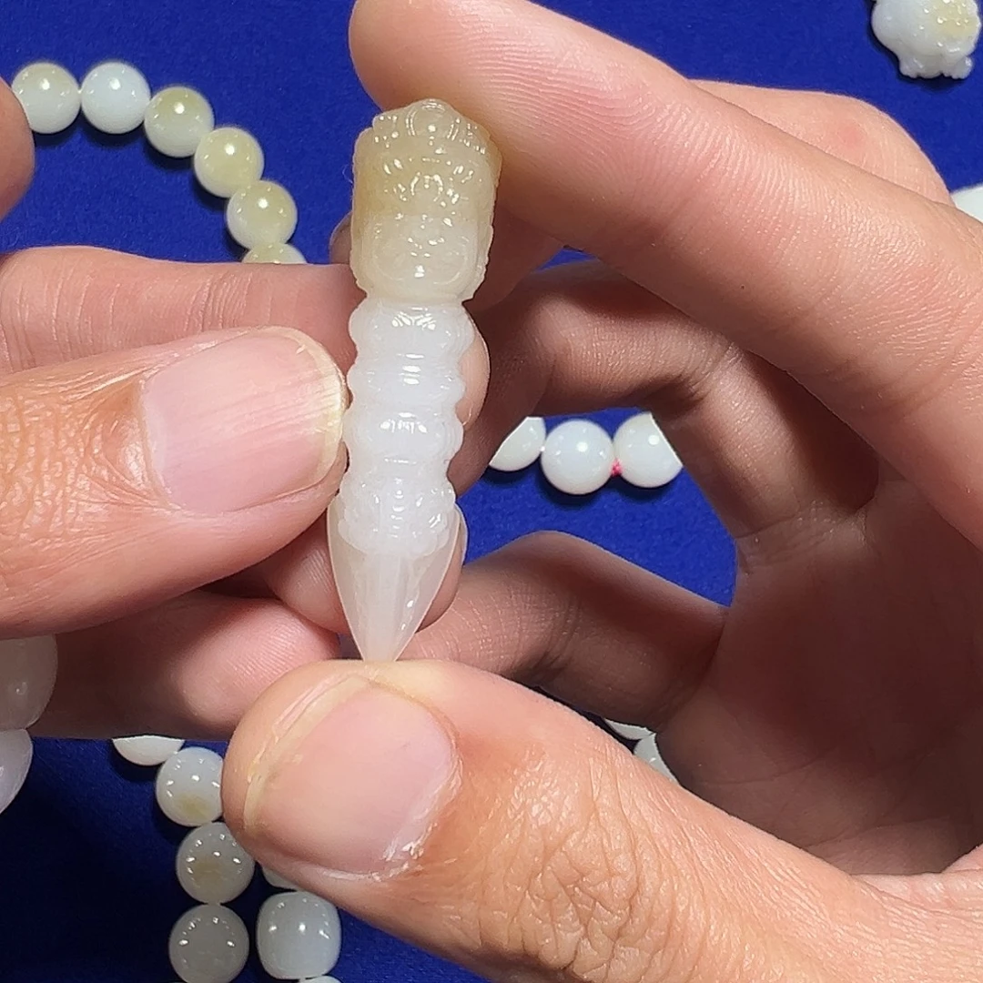 和田玉未镶嵌项圈多样性发货