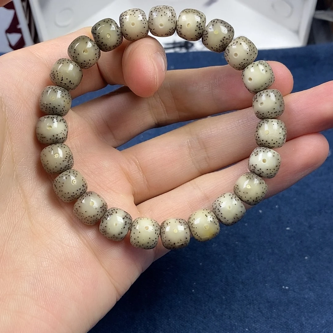 星月菩提吊坠粉丝团5折石玉料双留白黄金瞳