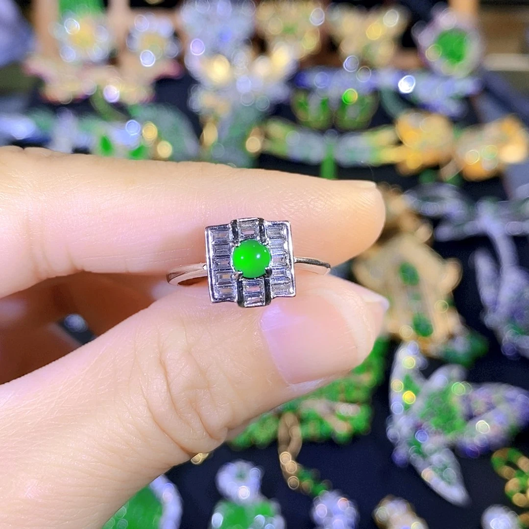 颈饰银S925镶嵌翡翠