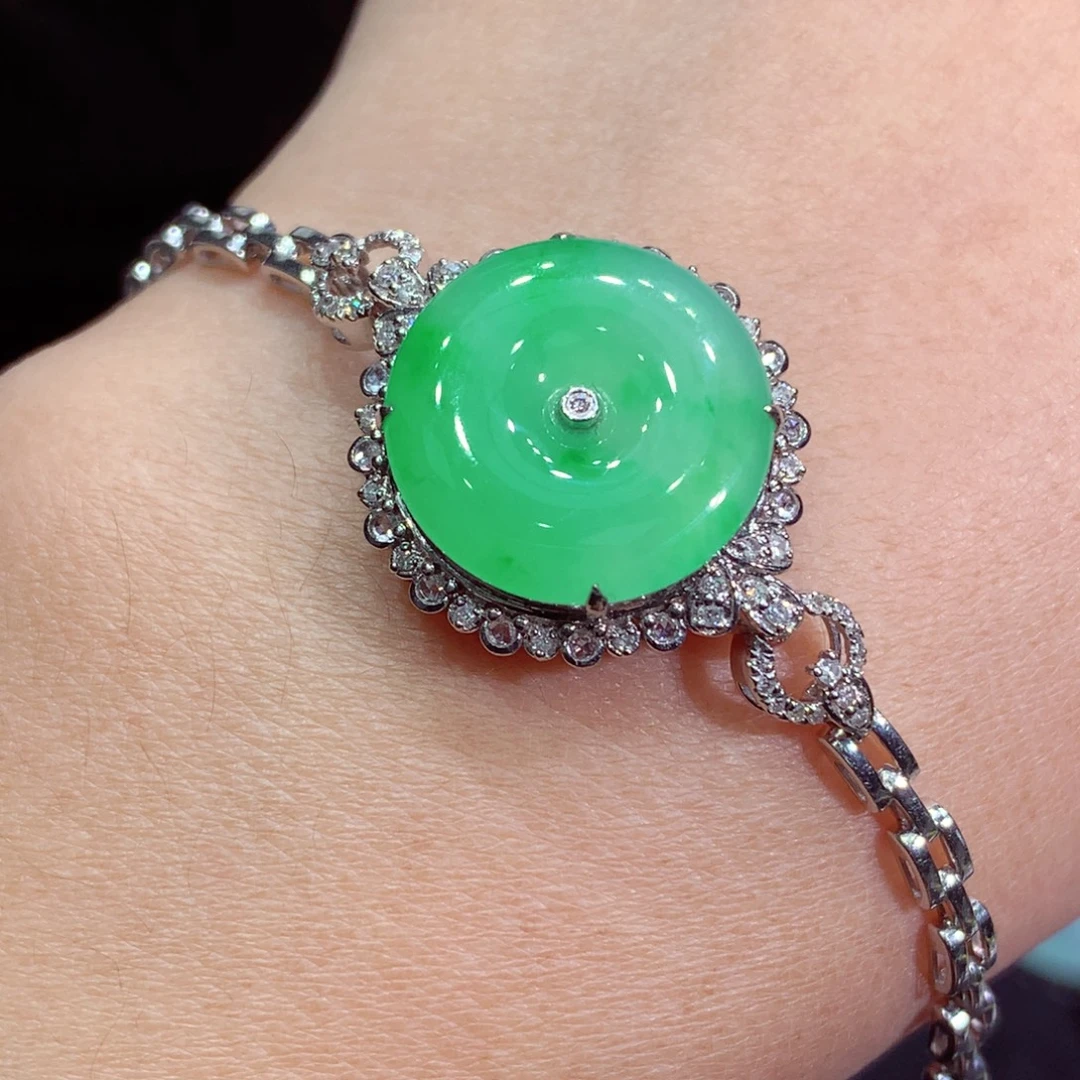 翡翠18K金镶嵌吊坠(不含链)