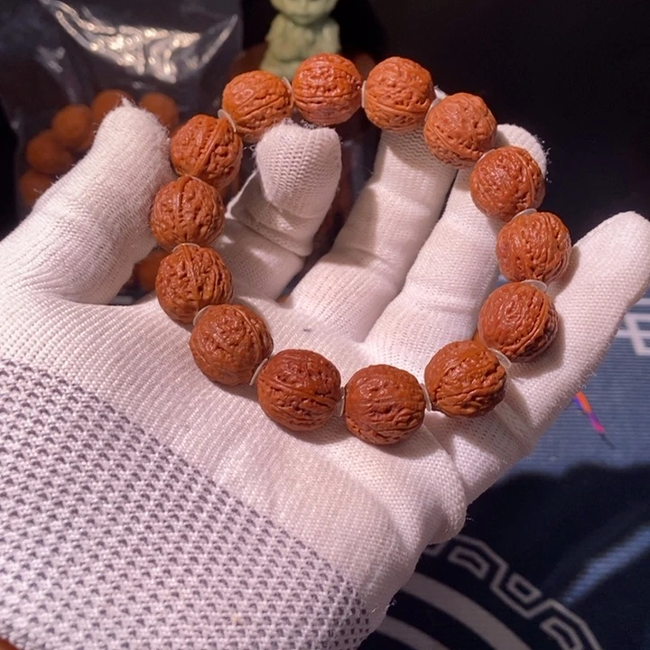 手串文玩核桃……53