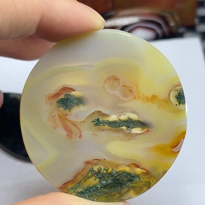 用***3玛瑙/玉髓颈饰未镶嵌