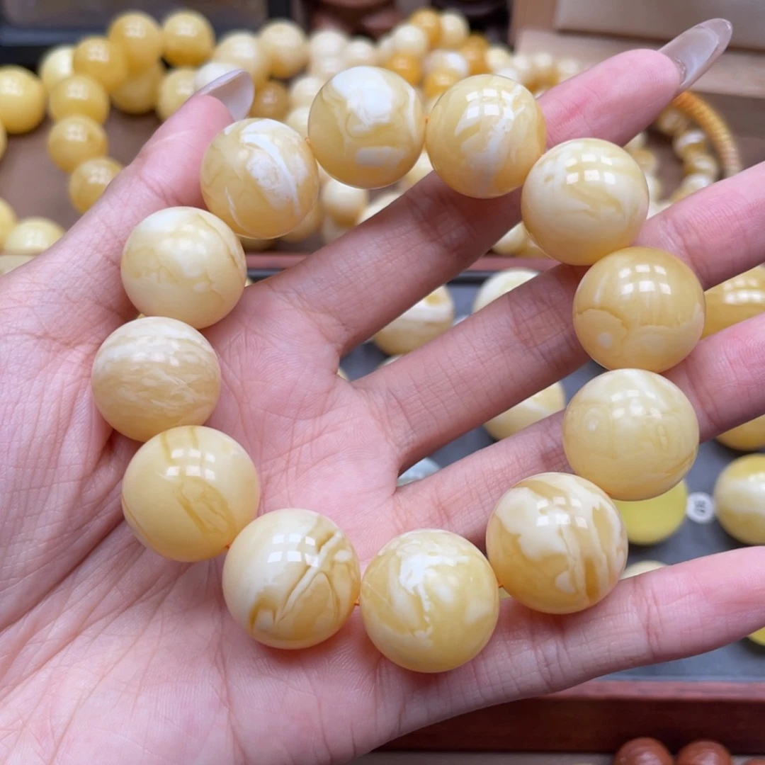 未镶嵌琥珀珠宝奇石