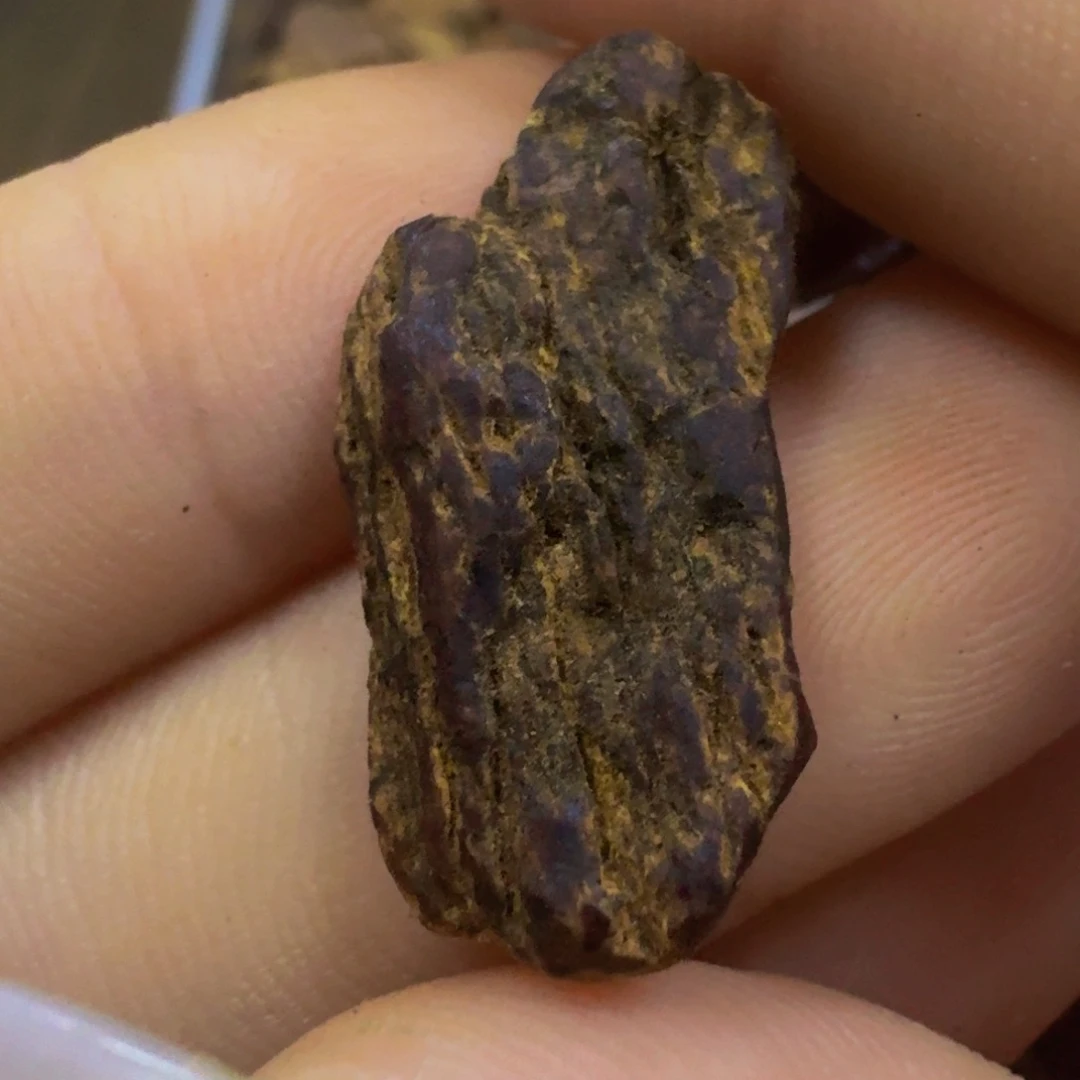 沉香吊坠越南惠安红土吊坠