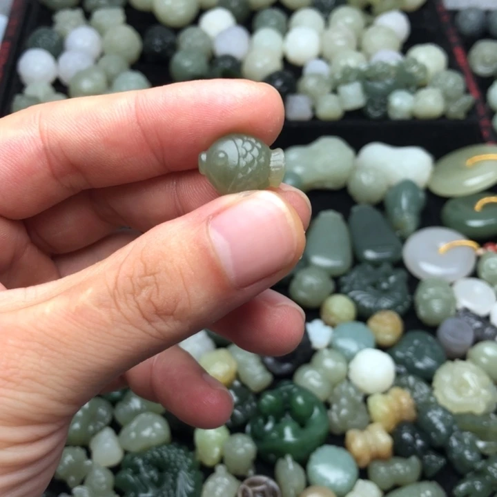 【闪购商品】和田玉未镶嵌颈饰