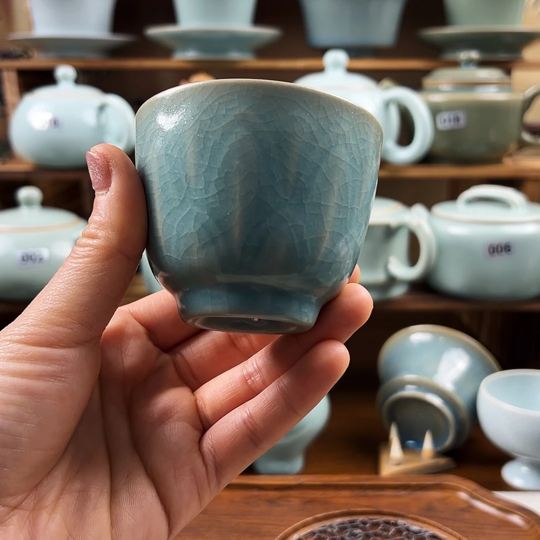 仿古青绿釉水莲瓣杯福利