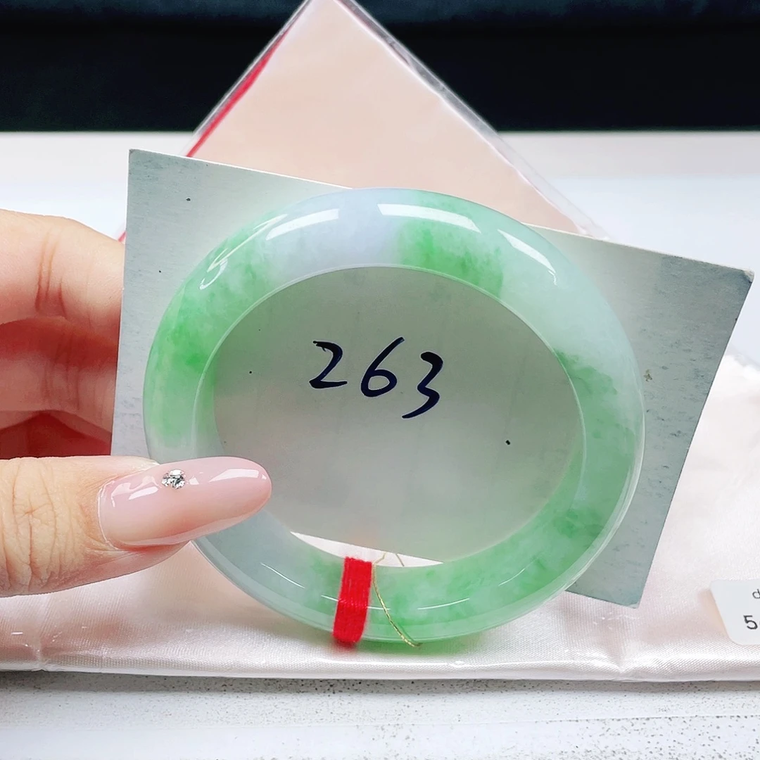 翡翠未镶嵌手镯 正圈56+