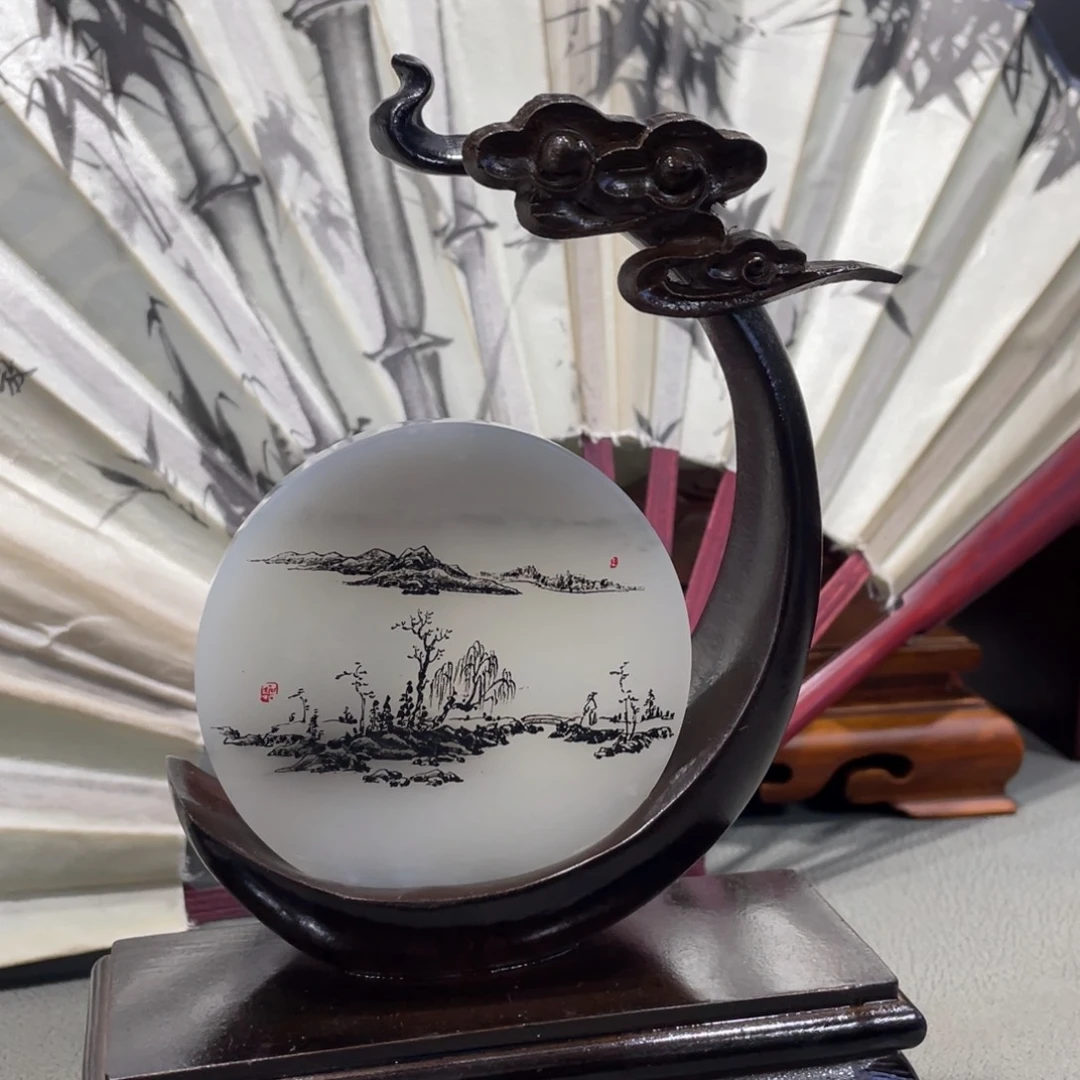 未镶嵌和田玉摆件