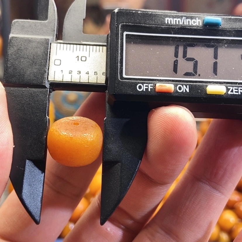 【闪购商品】蜜蜡未镶嵌珠宝奇石