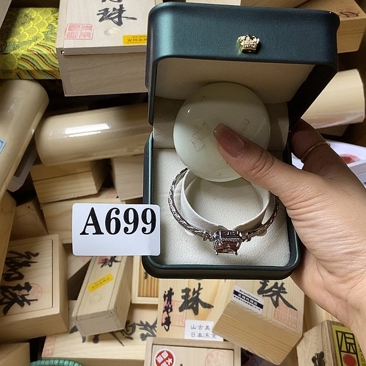 琉璃手工艺品3****4