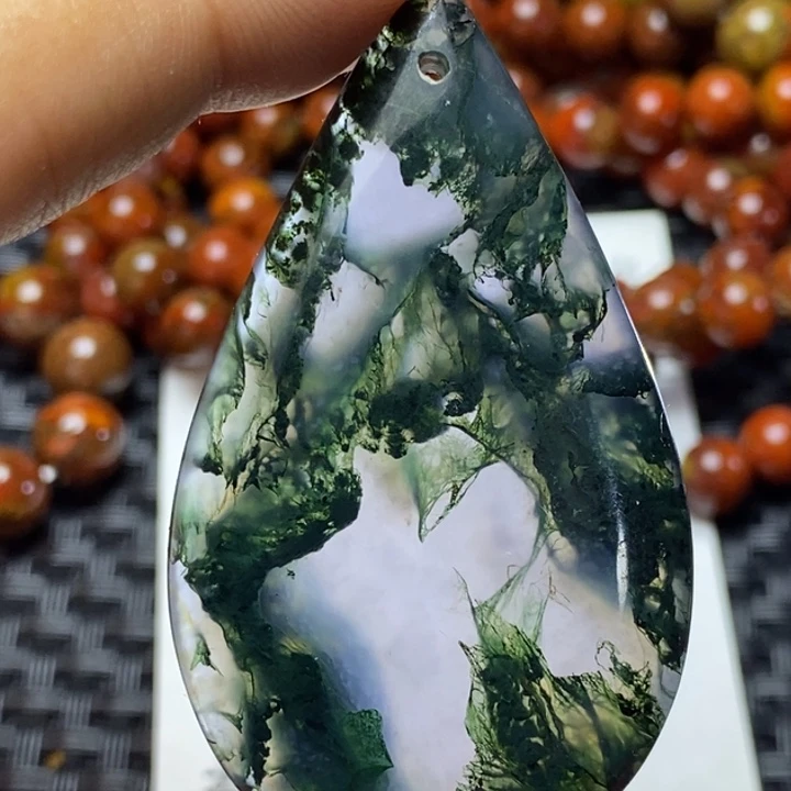 玛瑙/玉髓颈饰未镶嵌