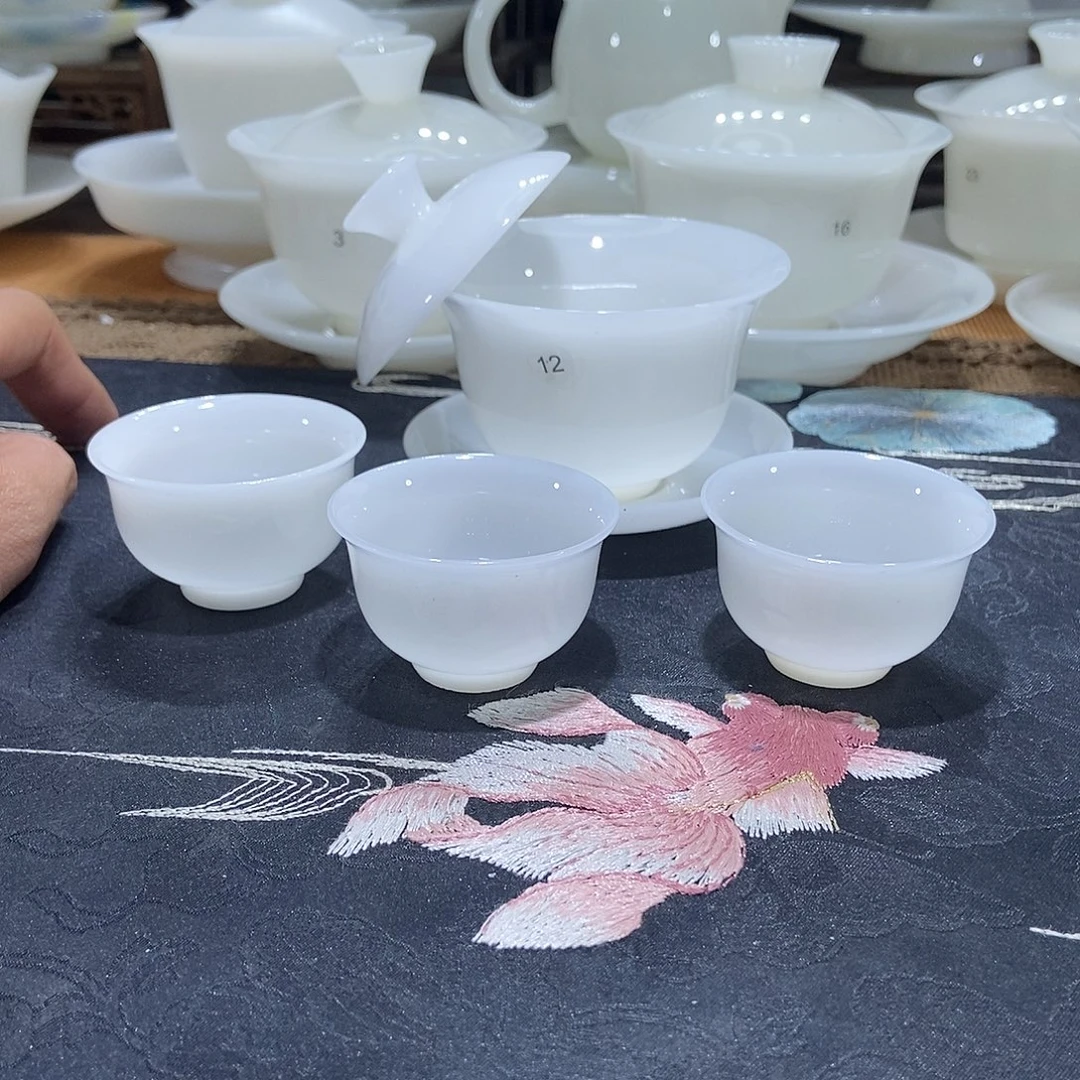 我想去吃烤鸡啦打榜呀小仙女小公主好