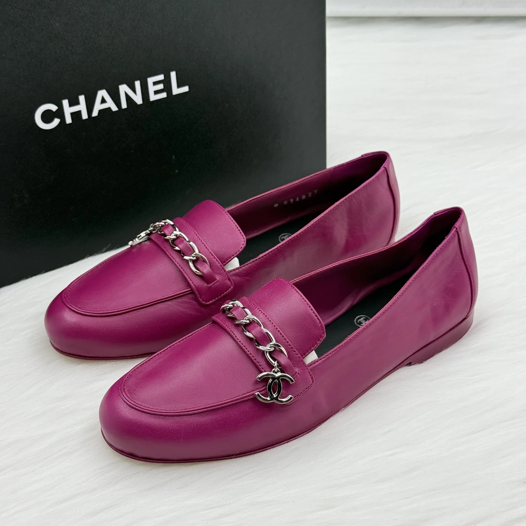 未使用 Chanel/香奈儿 胭脂紫皮穿链乐福鞋 36码 公价9k j11121