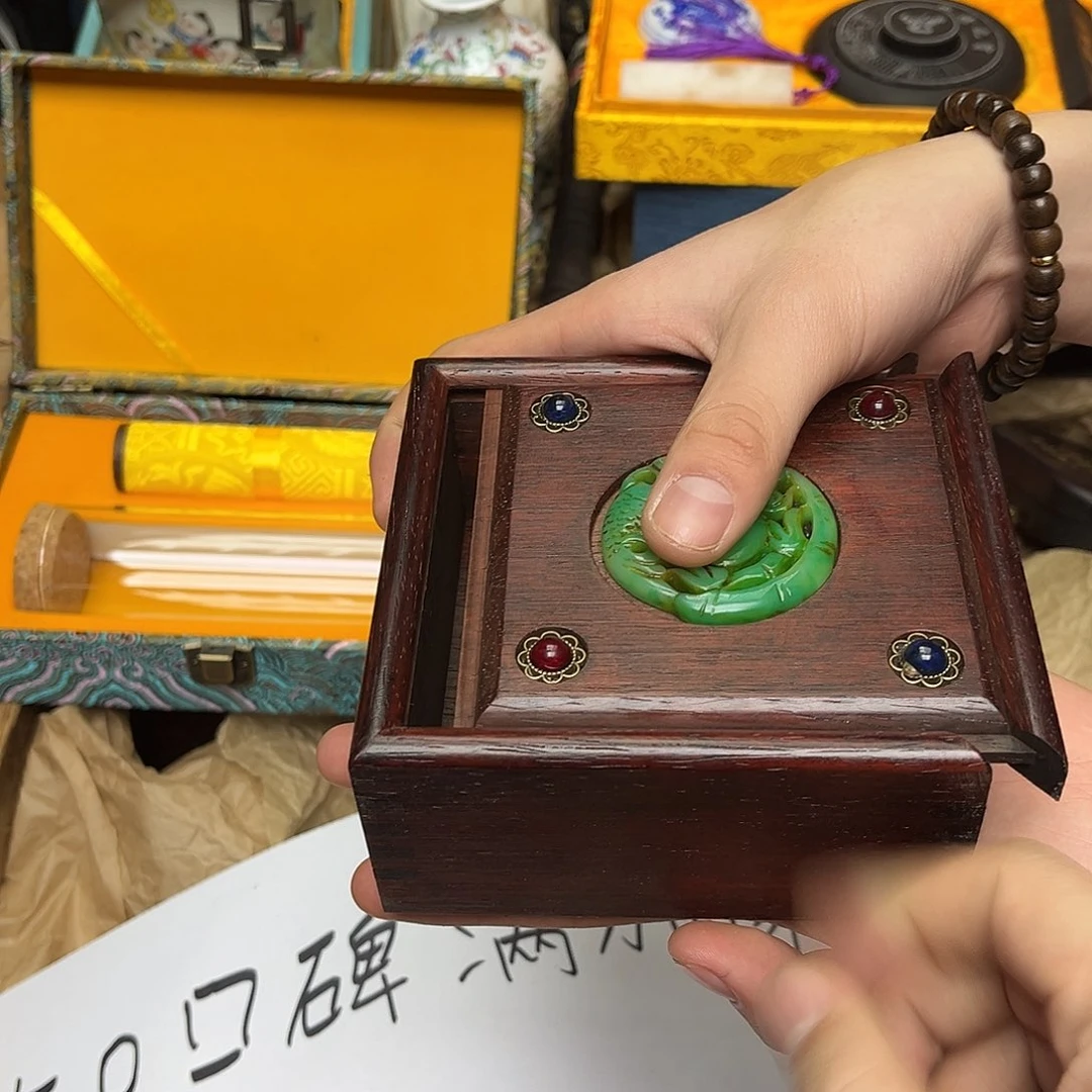 大叶紫檀（黑酸枝木类）