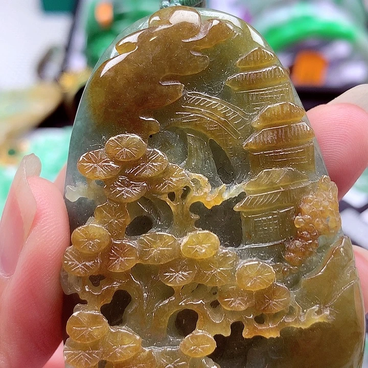 翡翠未镶嵌颈饰翡翠