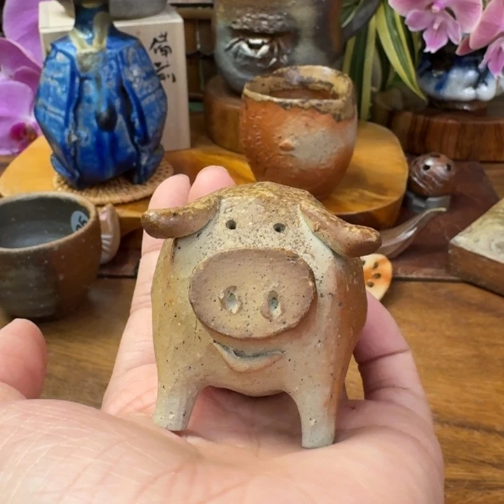 秋谷昌央备前烧猪猪置物福利一口价