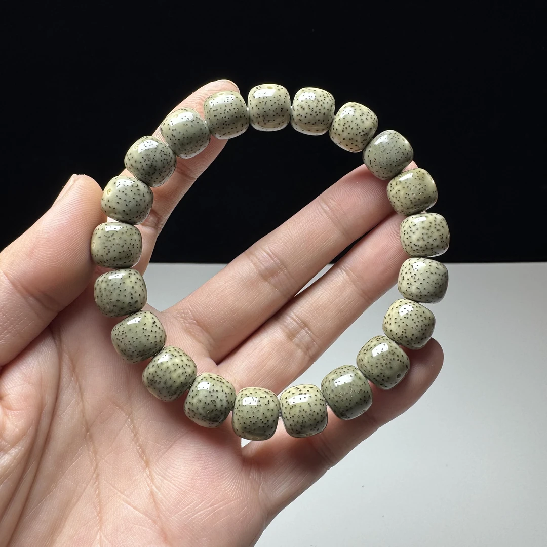 星月菩提石玉糯冰11x10老型桶珠单圈手串一物一图
