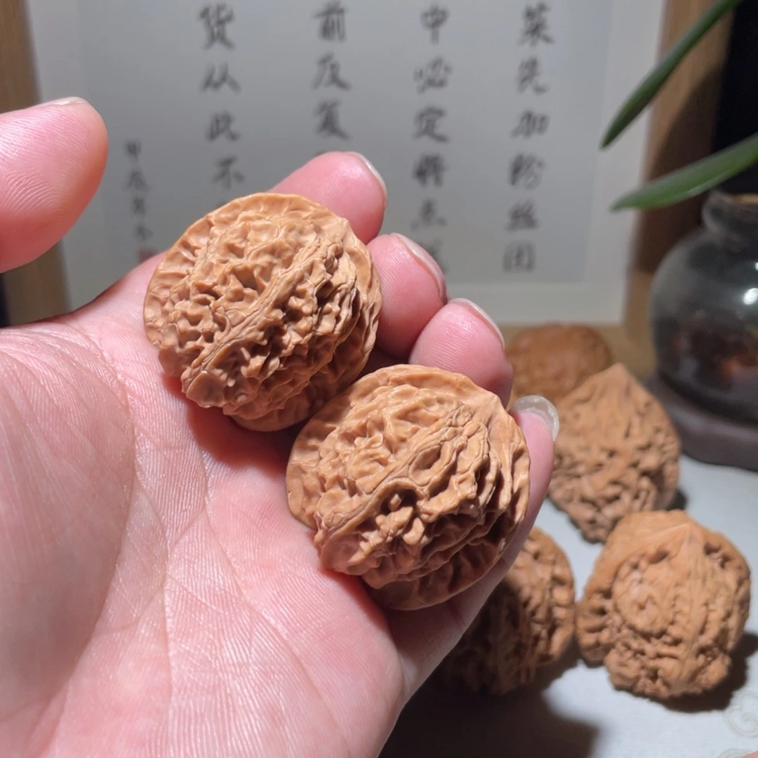 文玩核桃吊坠苹果35