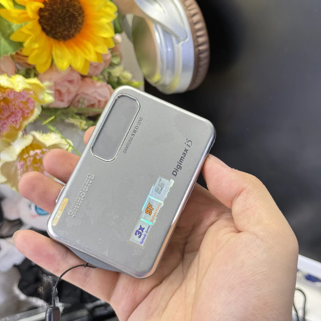 9新 Samsung/三星 三星i5冷白皮柔焦适合新手复古感带配件
