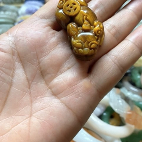 手镯石英质玉未镶嵌