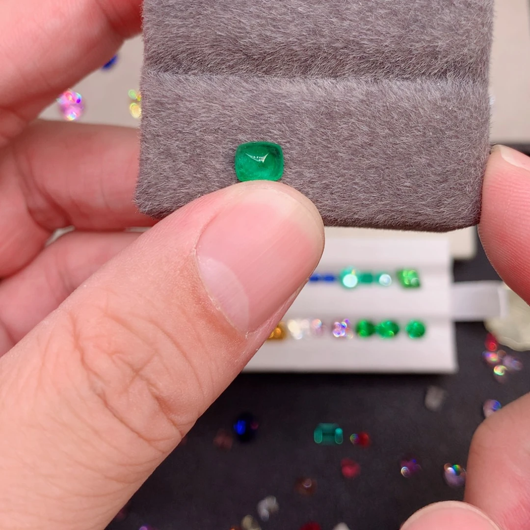 祖母绿裸石0.85ct天然祖母绿