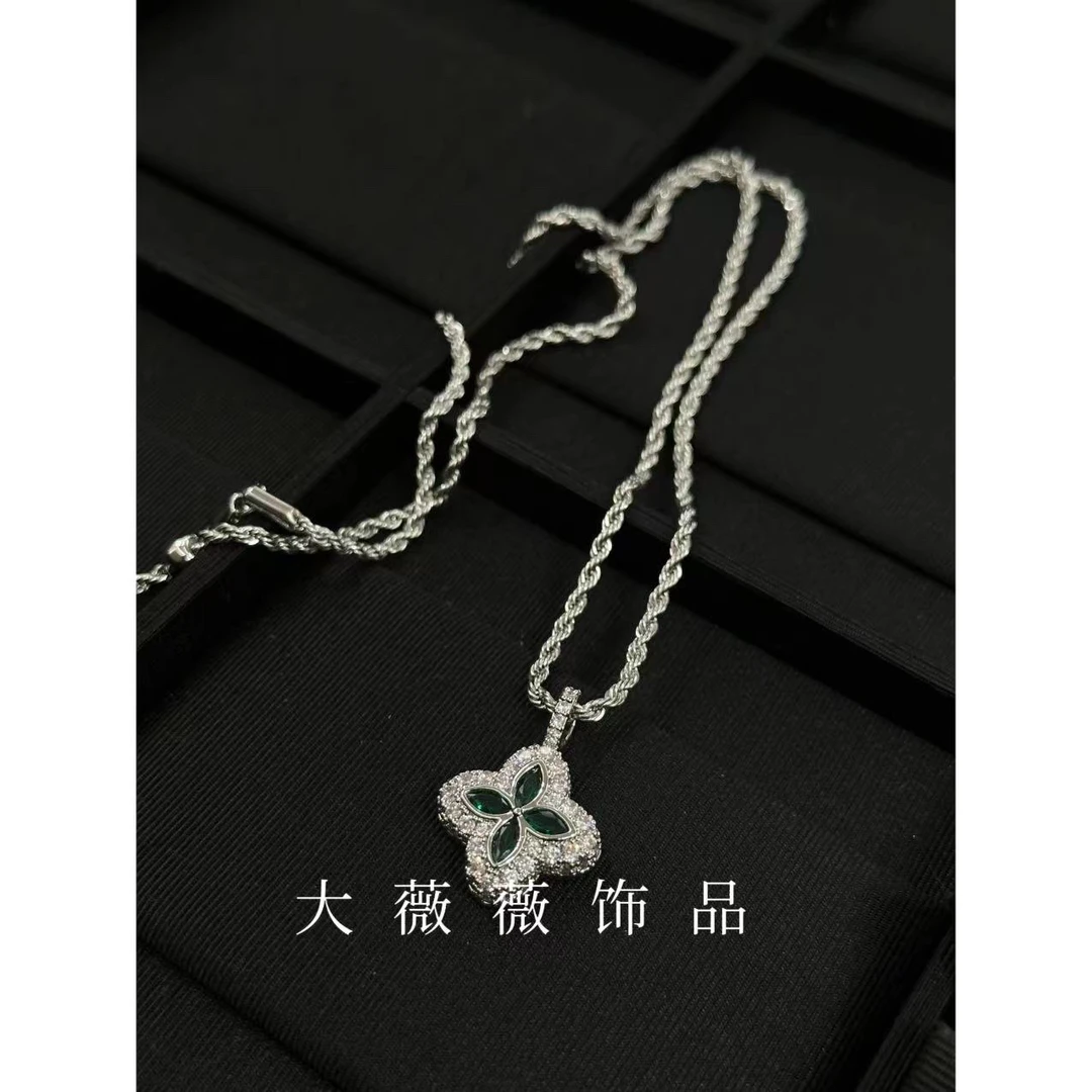 铜合金项链 绿色简约花花时尚项链-5430
