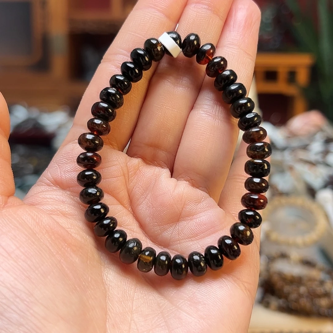 琥珀未镶嵌裸石抚顺琥珀七10520