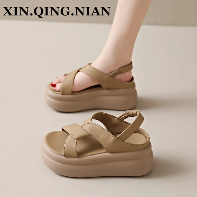 小个子增高7厘米凉鞋女夏外穿2025新款厚底高跟罗马沙滩鞋小码33