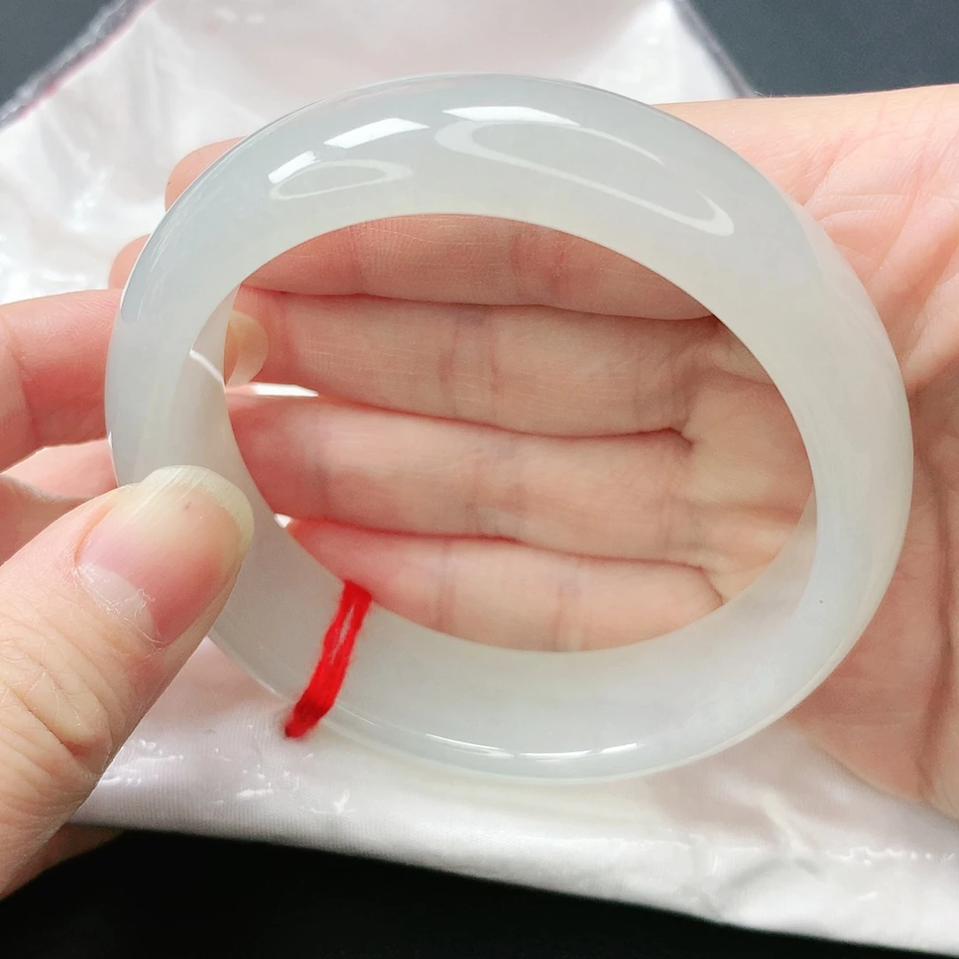 翡翠手镯未镶嵌缅甸天然A货翡翠