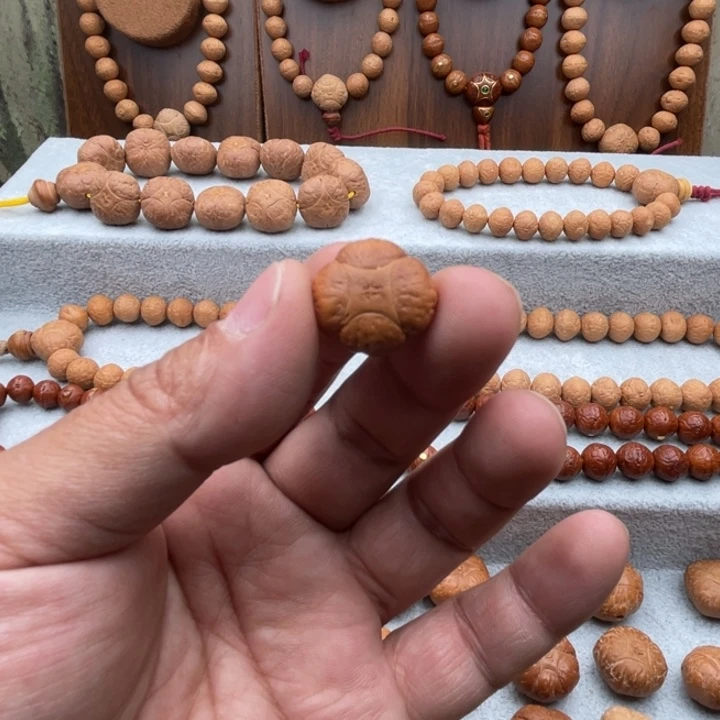 凤眼菩提手串木*麒麟