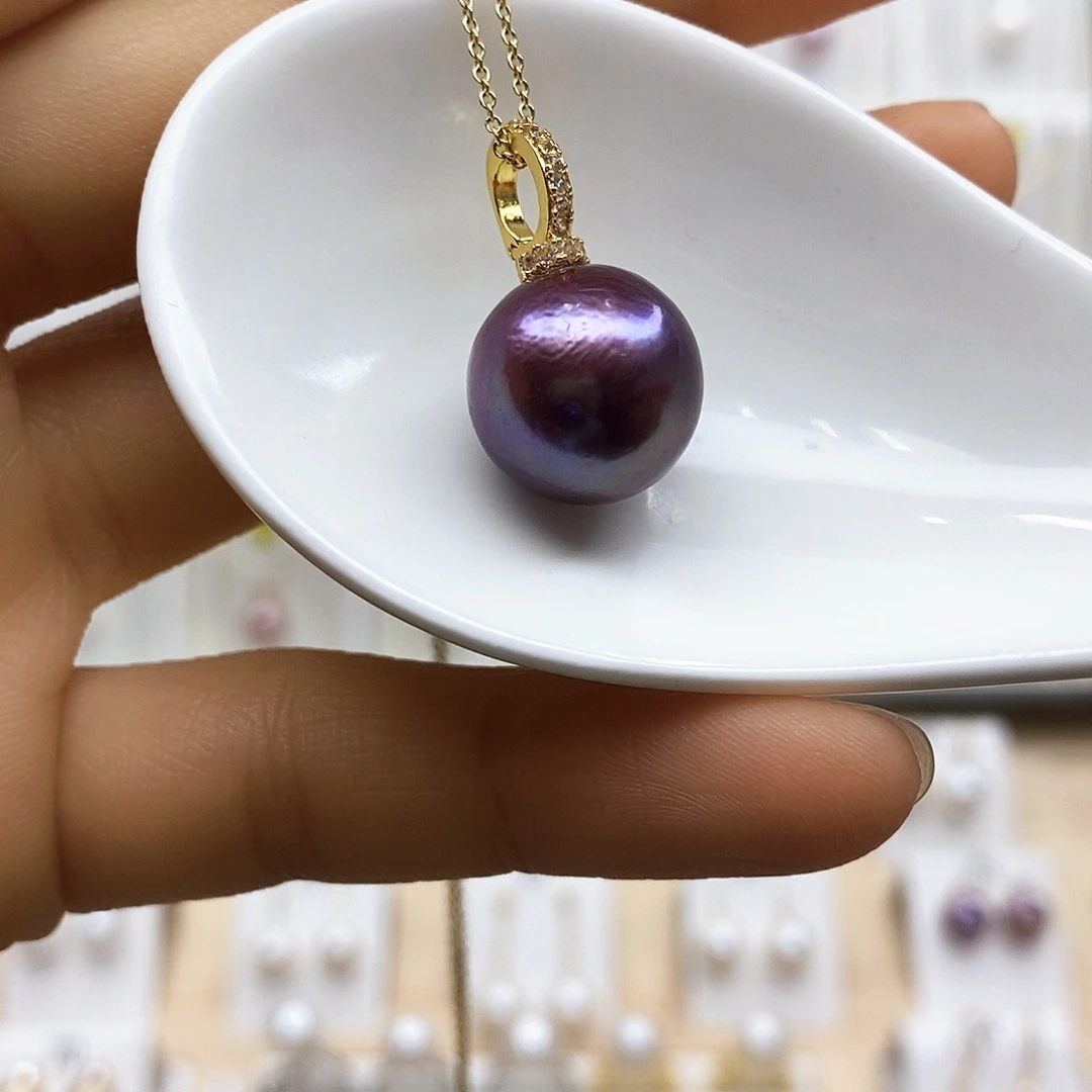 淡水珍珠颈饰合金