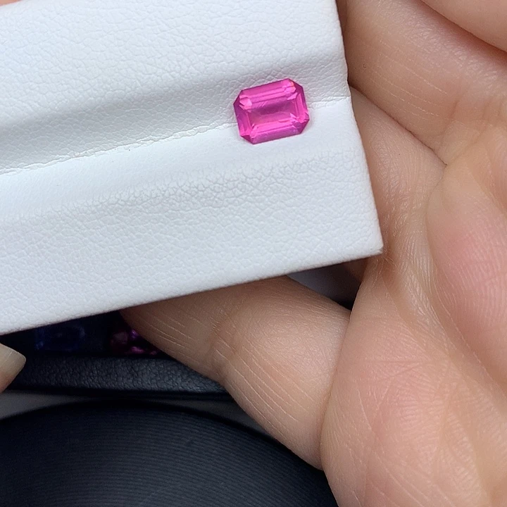 尖晶石裸石1.21ct马亨盖