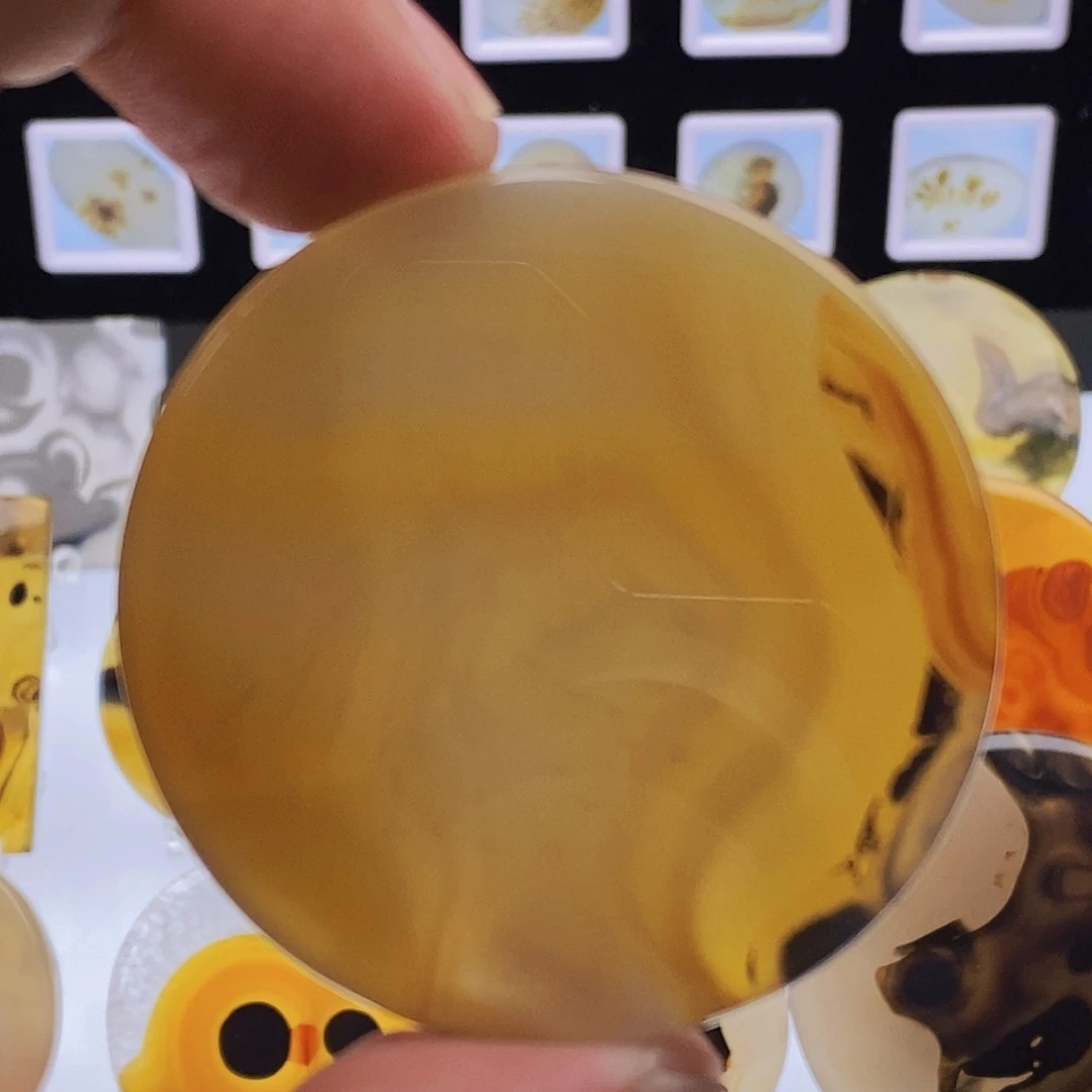 用***3玛瑙/玉髓未镶嵌吊坠(不含链)