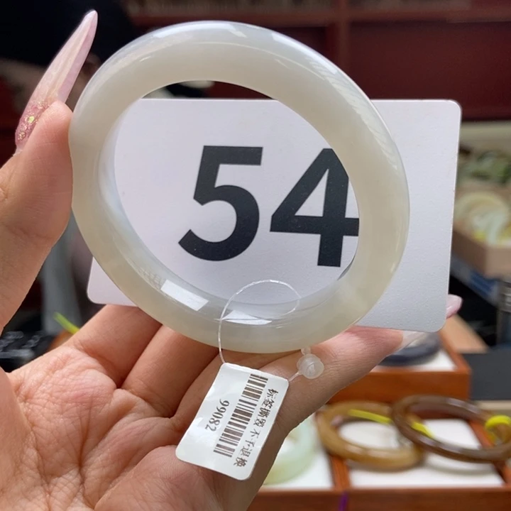 【闪购商品】未镶嵌手镯和田玉