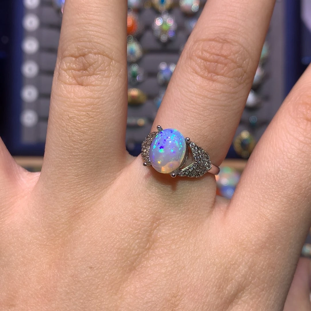 银S925镶嵌欧泊戒指