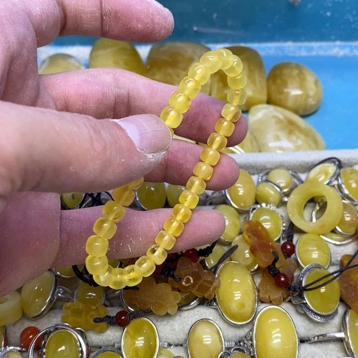 蜜蜡裸石未镶嵌多样性发货