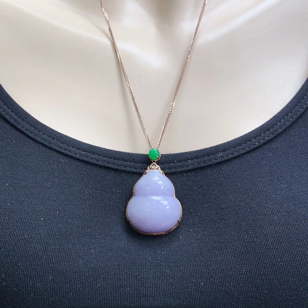 翡翠颈饰18K金镶嵌葫芦