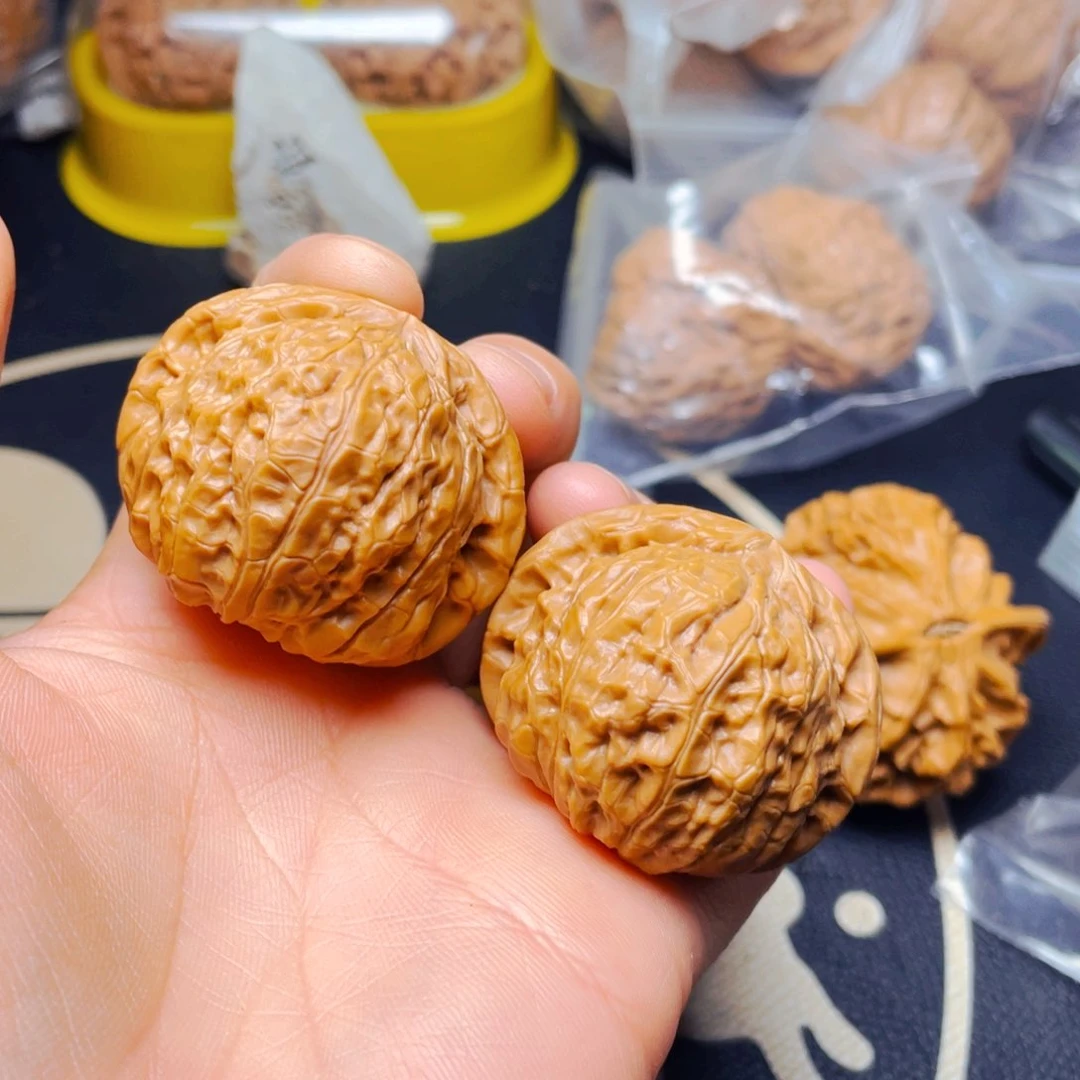 文玩核桃把件恋**风南瓜墩