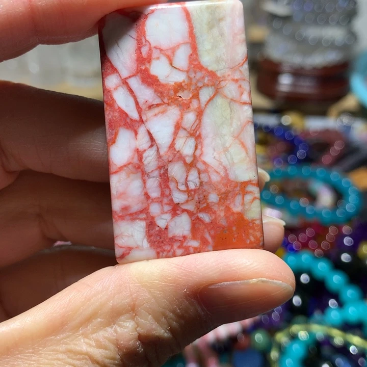 天然辰砂47/27mm吊坠