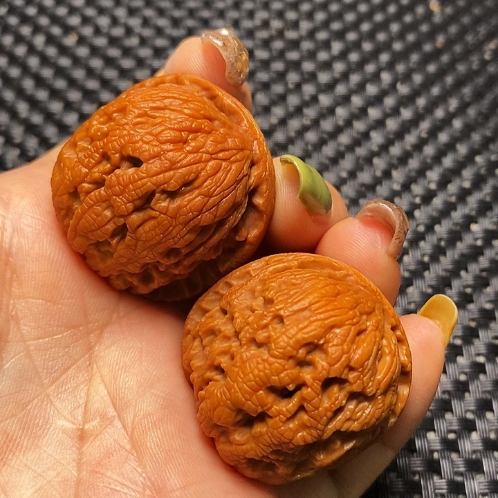 文玩核桃把件秦岭核桃