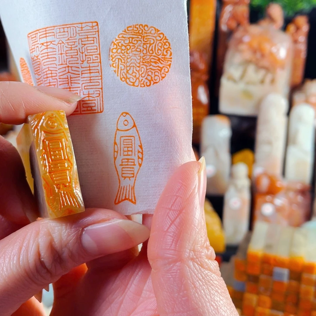 巴林石印石富贵鱼富贵鱼1×3